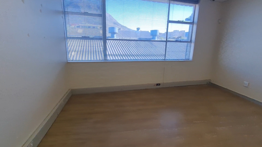 To Let commercial Property for Rent in Mowbray Western Cape